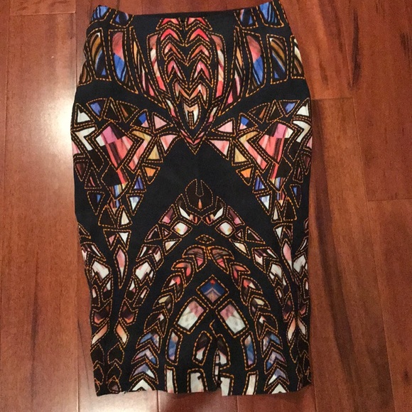 Gorgeous Anthropologie silk and sequin skirt - Picture 2 of 8